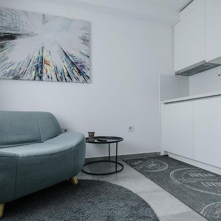 Appartement Zagreb, New, Free Parking, Near Bus Station Extérieur photo