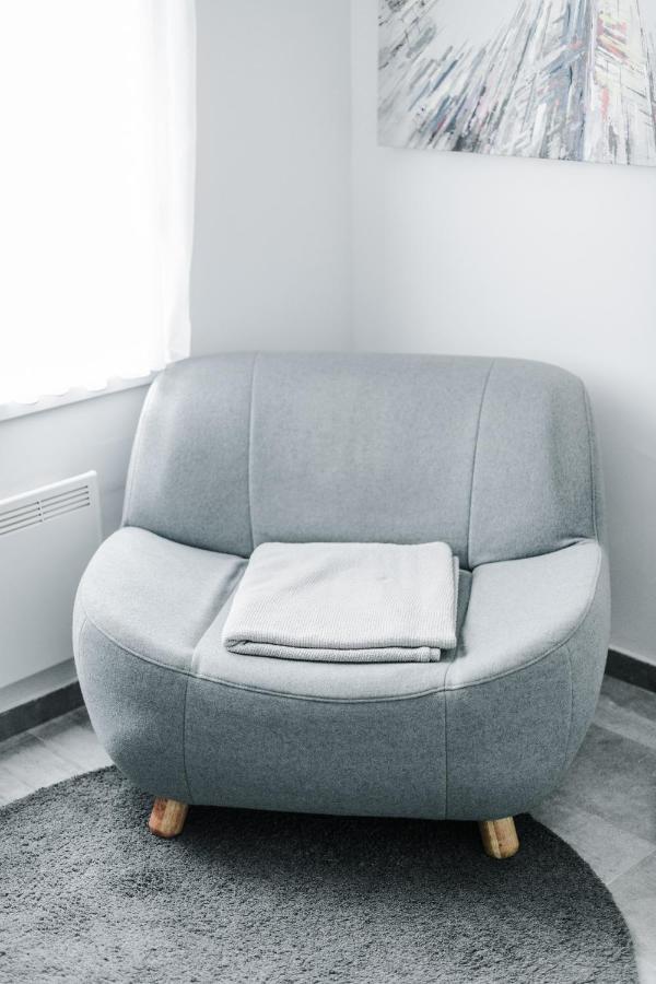 Appartement Zagreb, New, Free Parking, Near Bus Station Extérieur photo