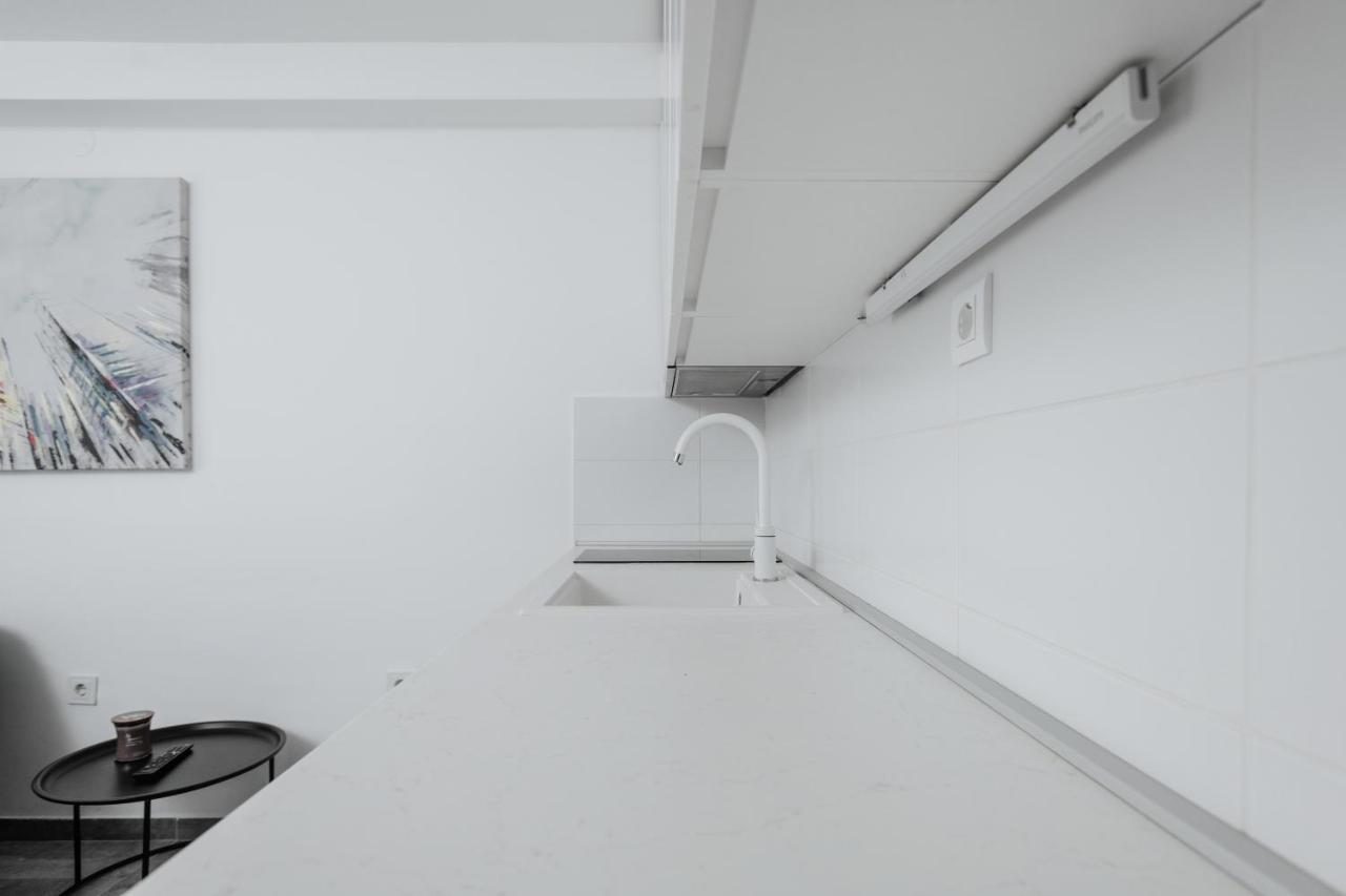 Appartement Zagreb, New, Free Parking, Near Bus Station Extérieur photo