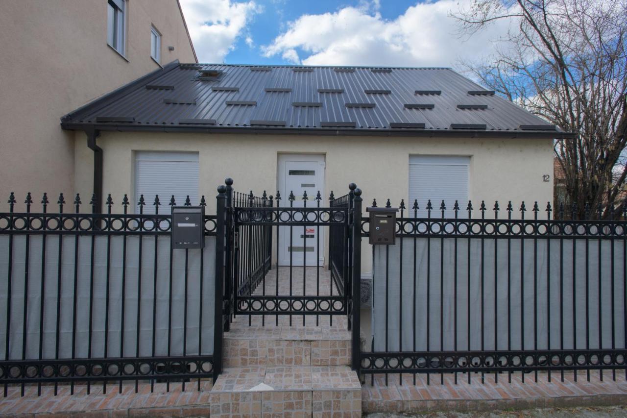 Appartement Zagreb, New, Free Parking, Near Bus Station Extérieur photo